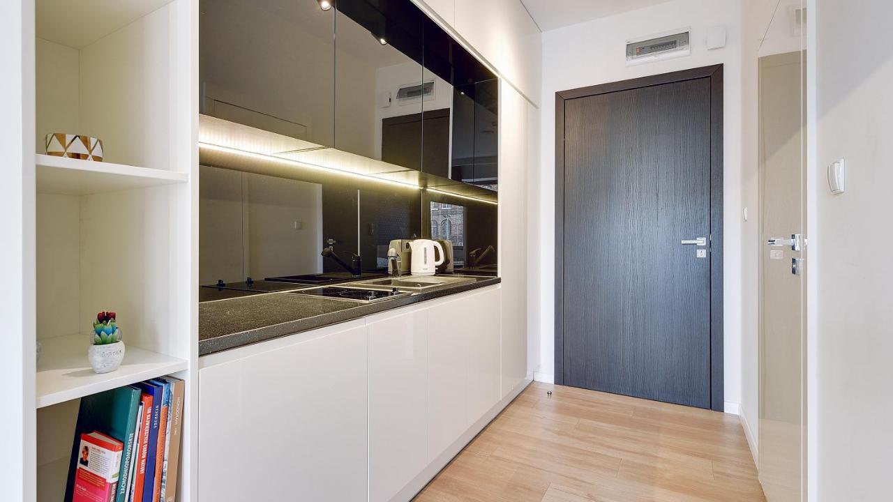 Dom & House - Apartments Old Town Tartaczna غدانسك المظهر الخارجي الصورة